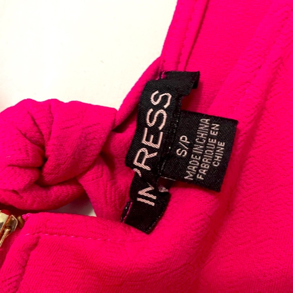 Pink party dress with adorable bow detail - Picture 5 of 5